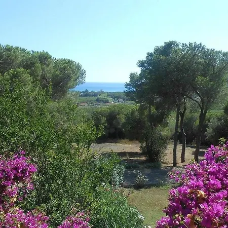 Conti Aparthotel Lacona