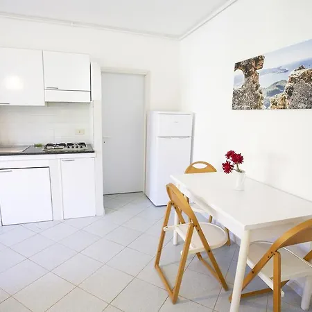 Conti Aparthotel 4*