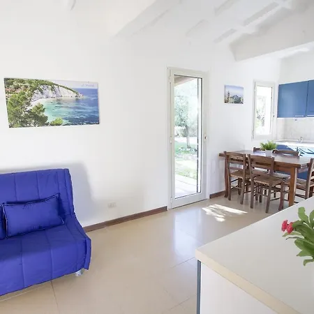 Conti 4* Lacona