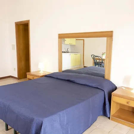 Aparthotel Conti Lacona